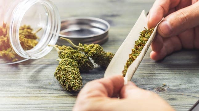 Thumbnail: Club verteilt erstmals Cannabis an seine Mitglieder